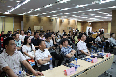 《湖北企業家》雜志成功舉辦“互聯網+創業創新”主題沙龍 激發創新思維，共繪創業藍圖